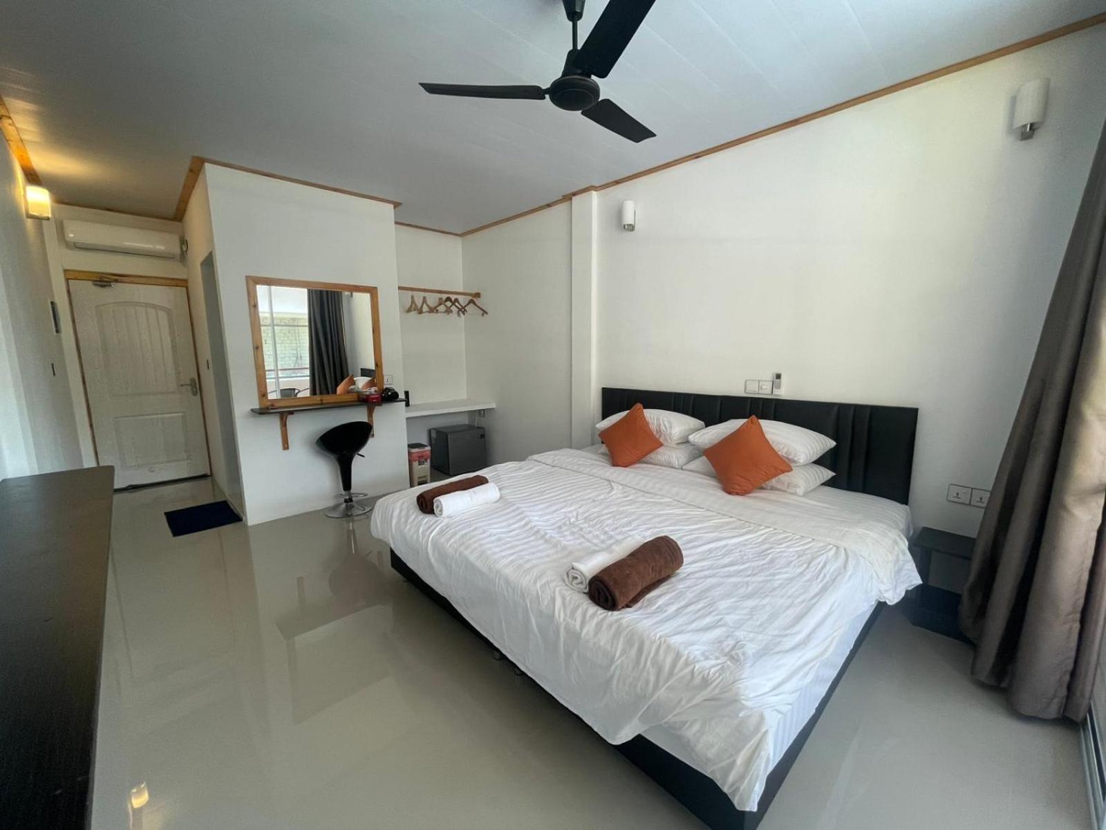Dacha Thoddoo White Sand Exterior foto